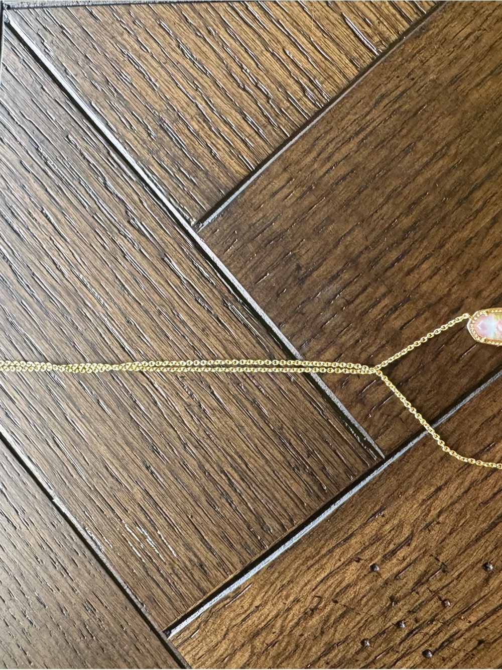 Kendra Scott/Love Shack Fancy Gold Chain Necklace with Pink Stone Pendant